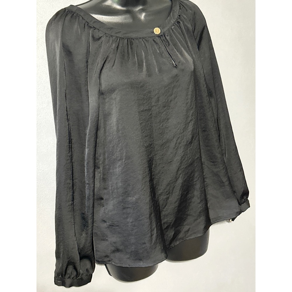 Michael Kors Black Long Sleeve Pleated Scoop Neck Blouse Gold Button‎ Size 4 - Picture 3 of 6